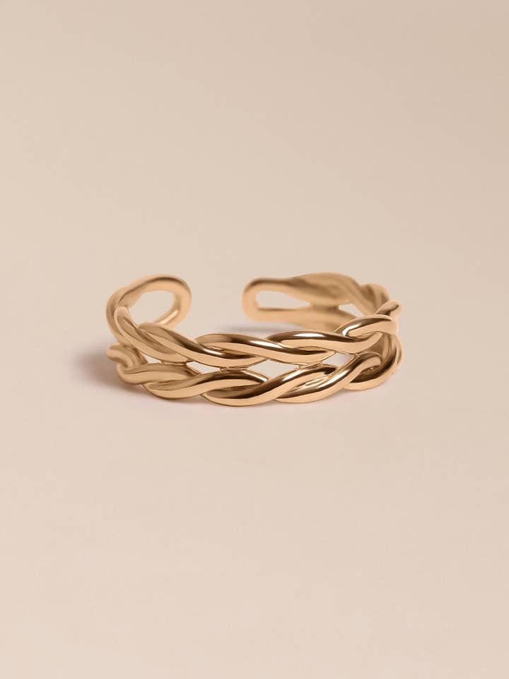 Aurelia ring for wholesale by Waekura