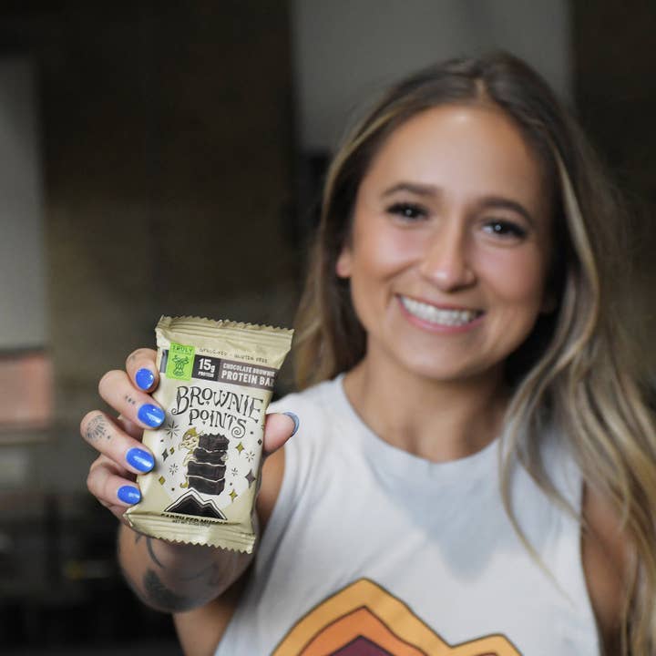 Earth Fed Muscle - Wholesale Snack Bar - Chocolate Brownie Grass Fed Whey Protein Bars2