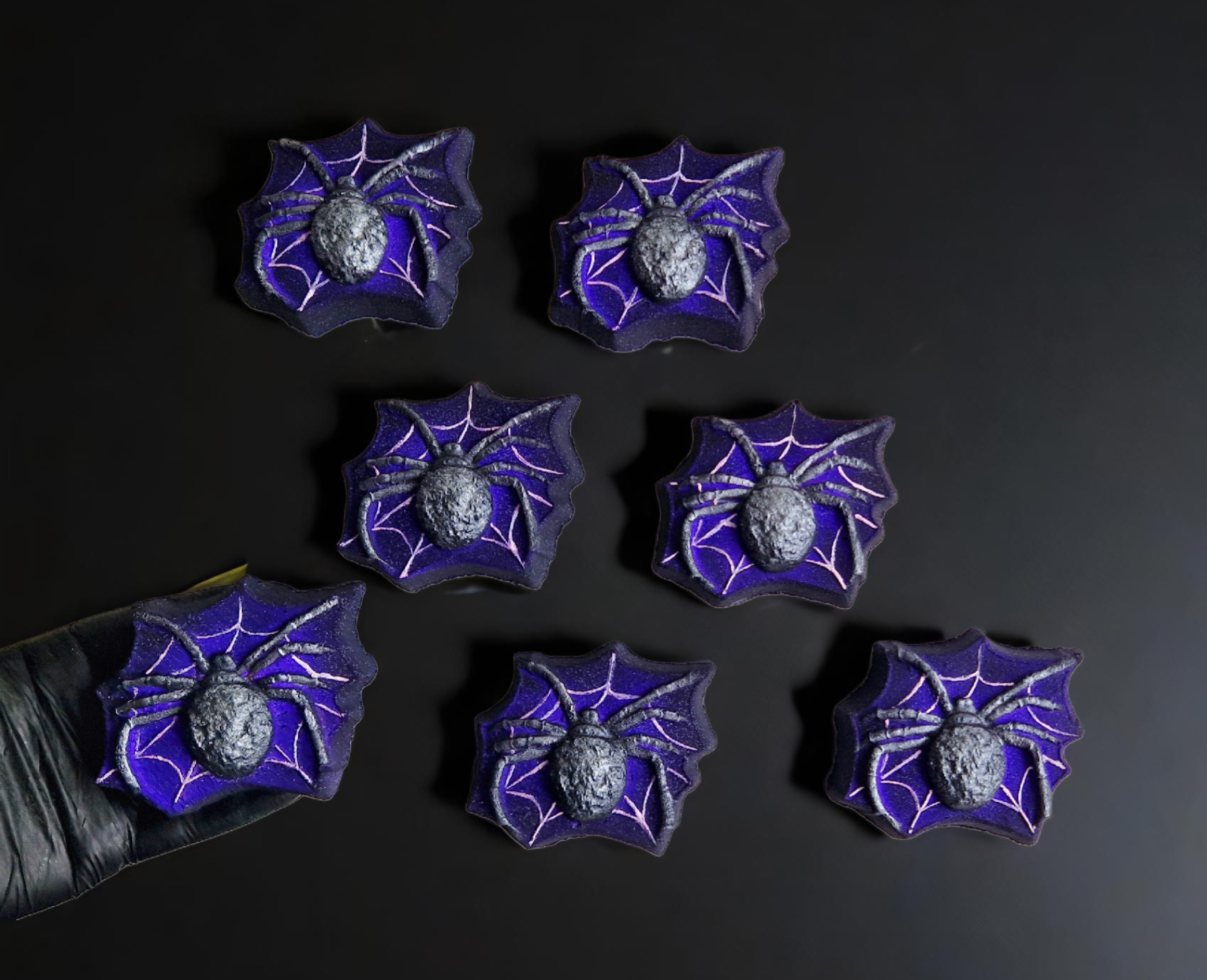 Fizz Bomb Cosmetics – wholesale Bath bomb/fizz – Spider Web Bath Bomb1