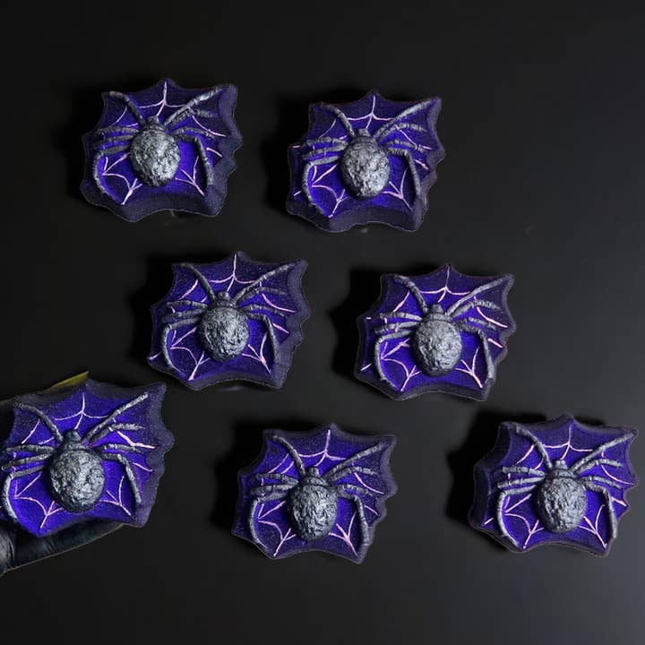 Fizz Bomb Cosmetics - Wholesale Bath Bomb/Fizz - Spider Web Bath Bomb1