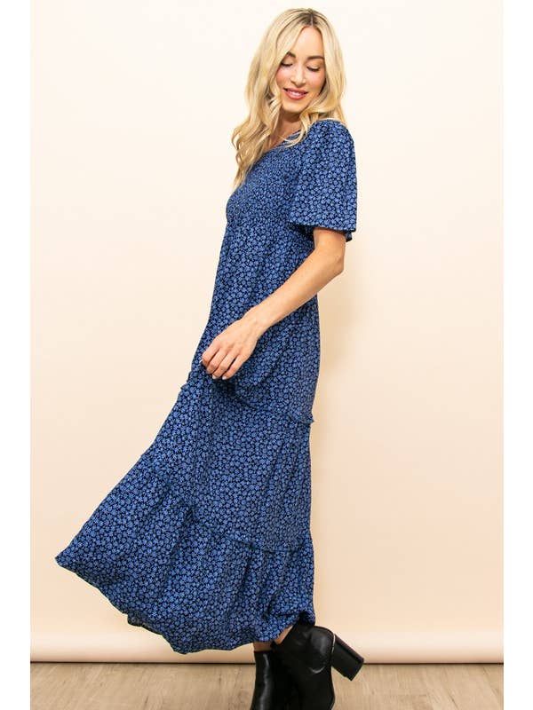 Elloh Collection – Großhandel Kleid – Damen – Fall In Love Maxikleid mit gesmoktem Flare-Blumenmuster und Taschen9