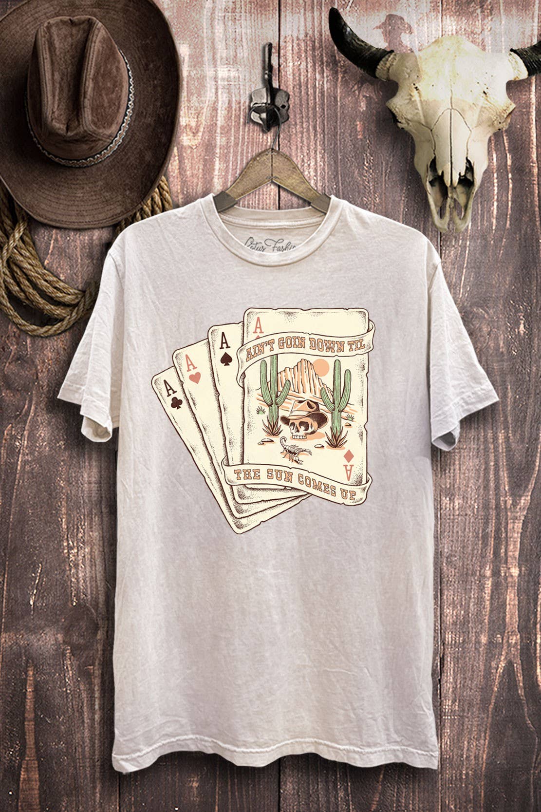 Lotus Fashion Collection - Vente T-shirt sérigraphié – femme - Je ne descends pas avant le sommet graphique3