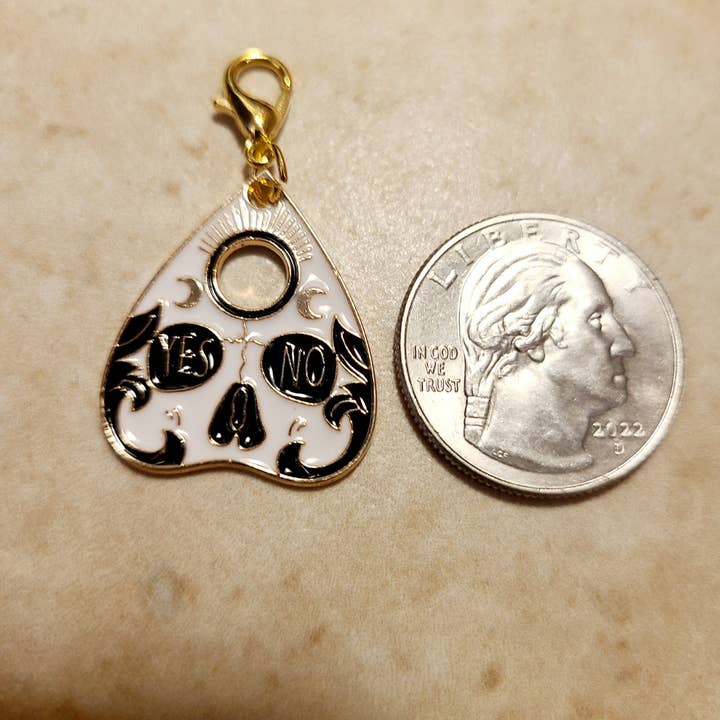 WBC Shops - Wholesale Individual Charm/Pendant - Witchy Altar Charms for Purse, Pouches, Keyrings, Chains 7