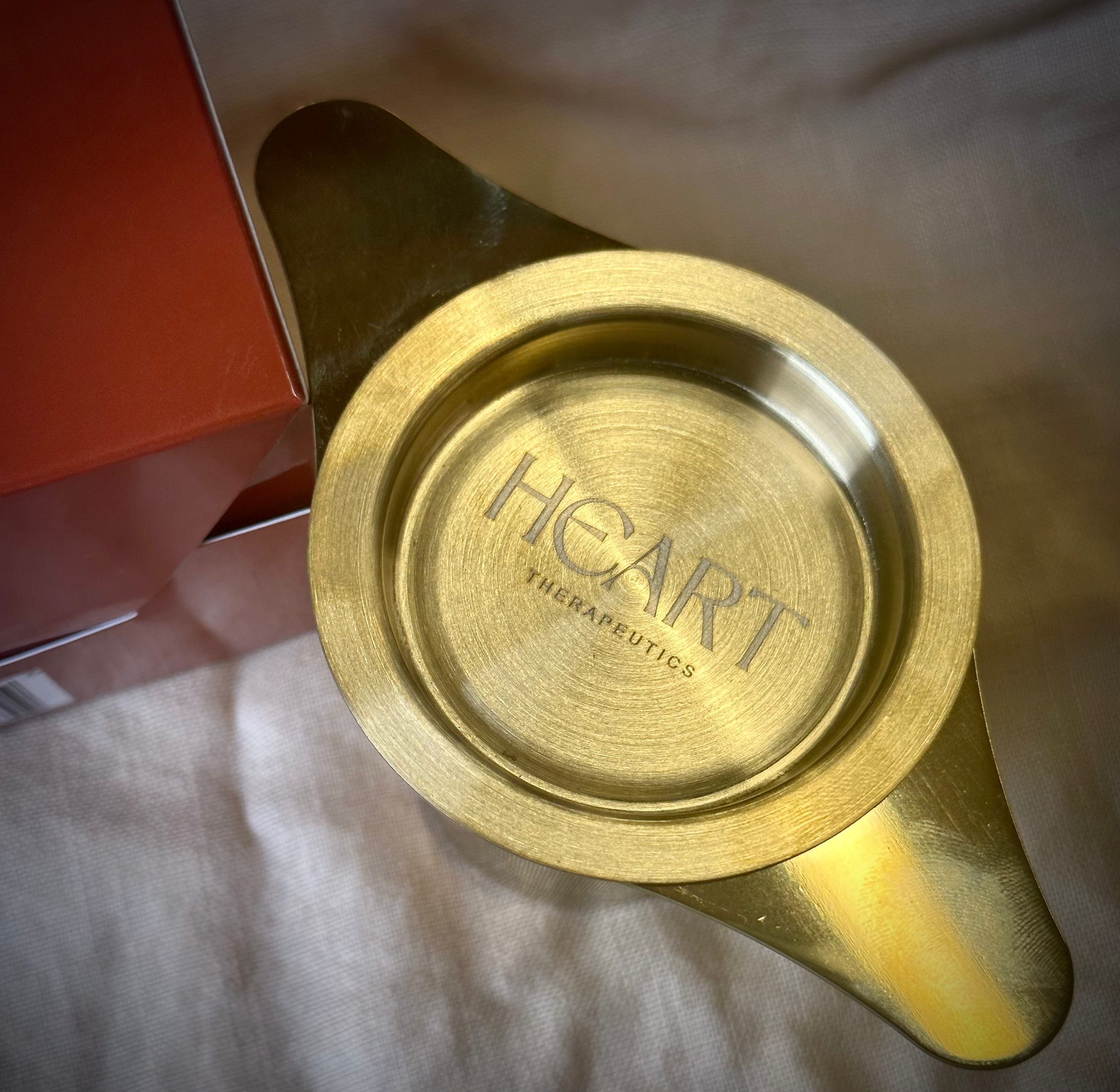 Heart Therapeutics – Großhandel Teesieb/-Infuser – Premium Gold-Teesieb für Tassen3