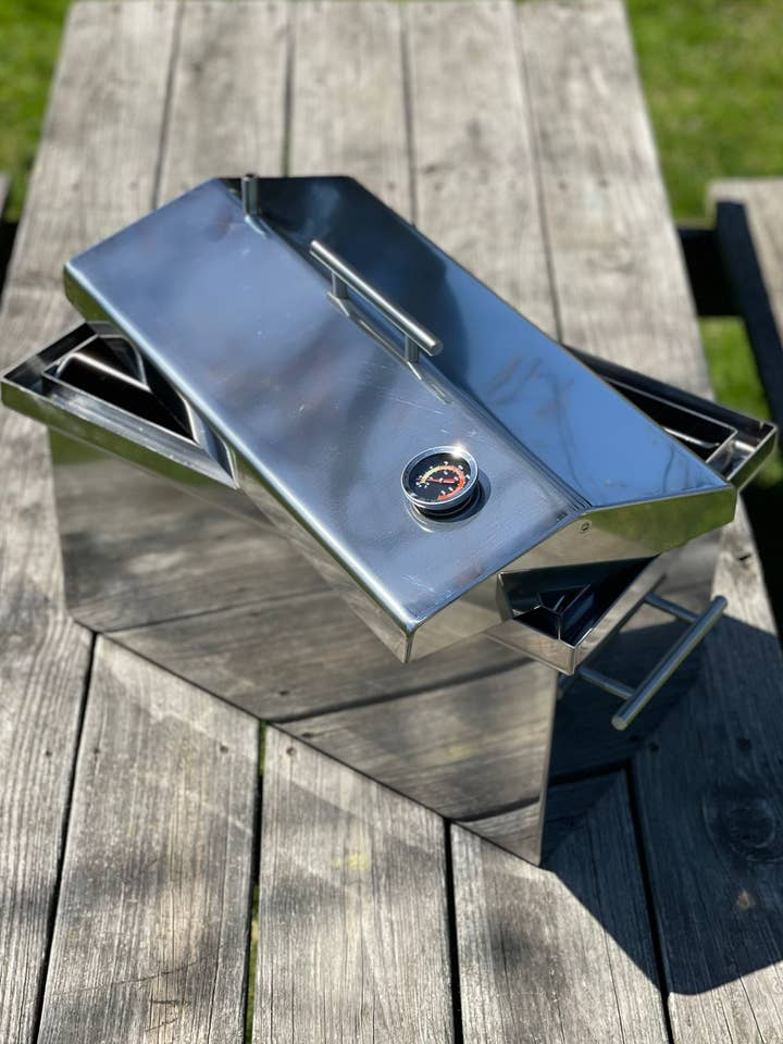 Fumoir en acier inoxydable robuste pour la vente par Timeless Steel