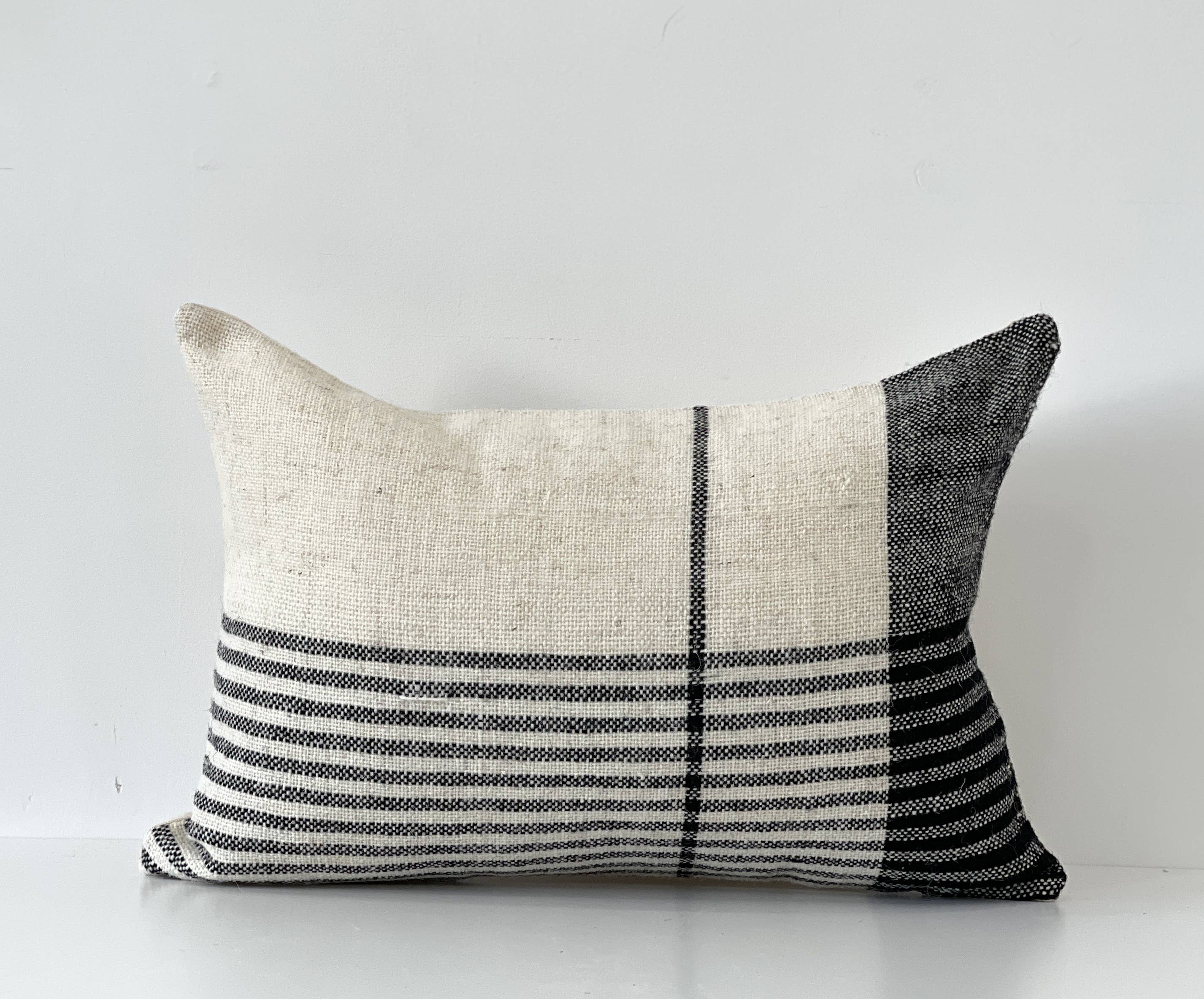 Blended Living - Wholesale Throw/Decorative Pillow - Lennox | Pillow Cover