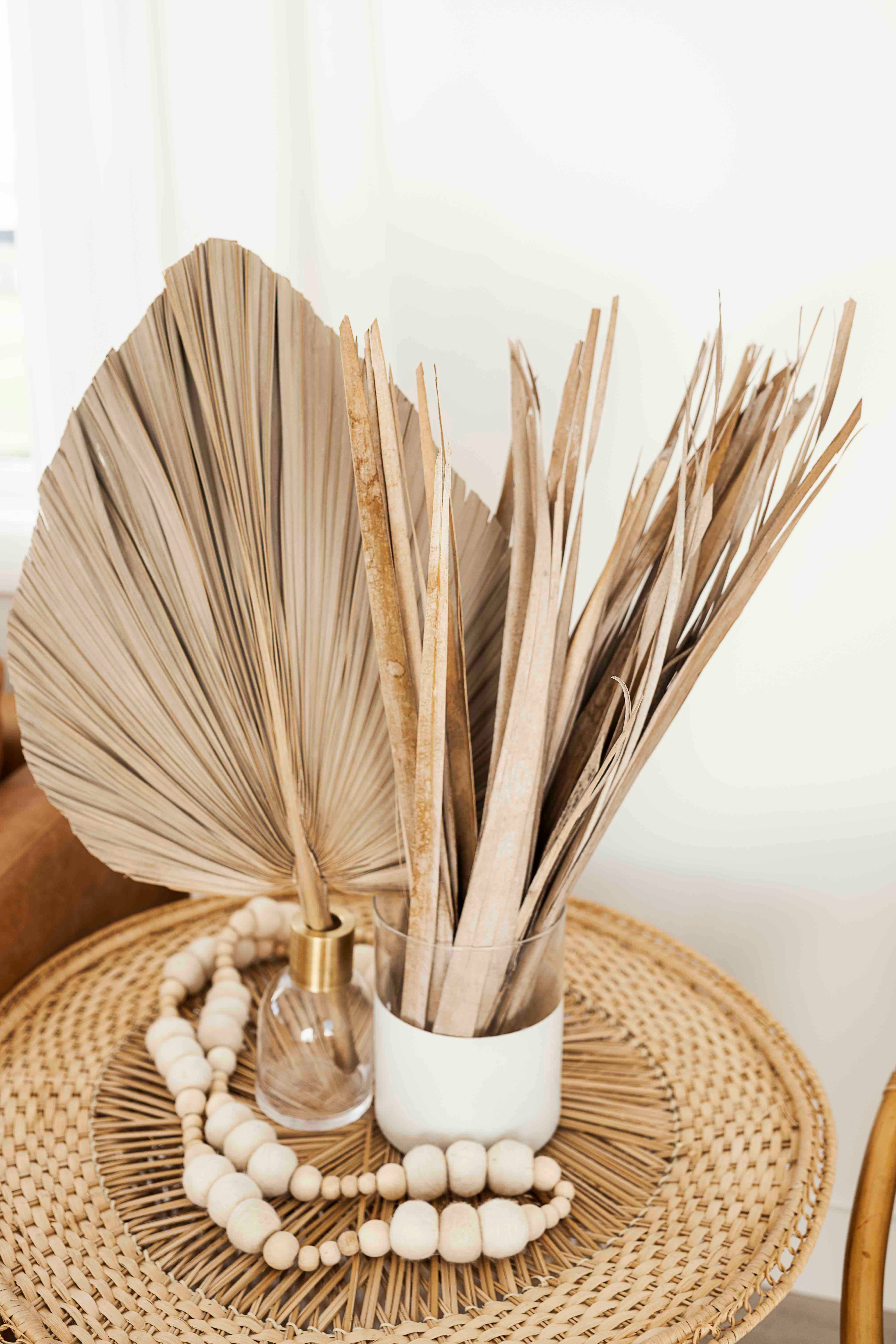 The Blooming Palm - Wholesale Retailer Sample - Home Decor - 28" Dried Loose Leaf Bundle Palm Leaves7