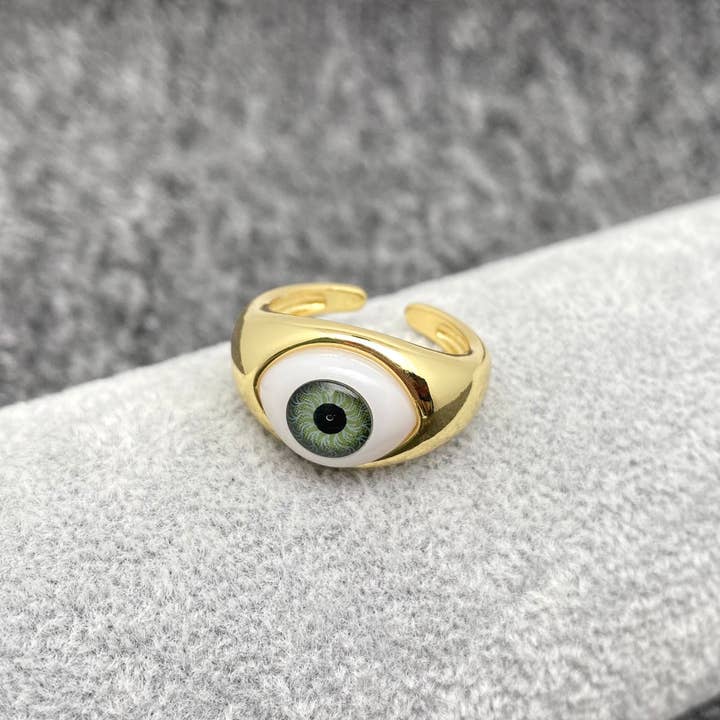 Mio Queena - Wholesale Cocktail/Statement Ring - Resin Evil Eyes Gold Plated Ring