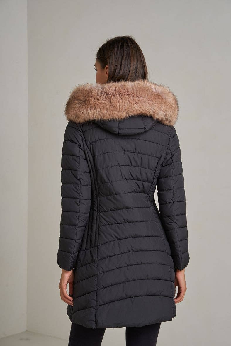 Attrait Paris - Wholesale Puffer Jacket - Women's - Long quilted down jacket with fur on hood3