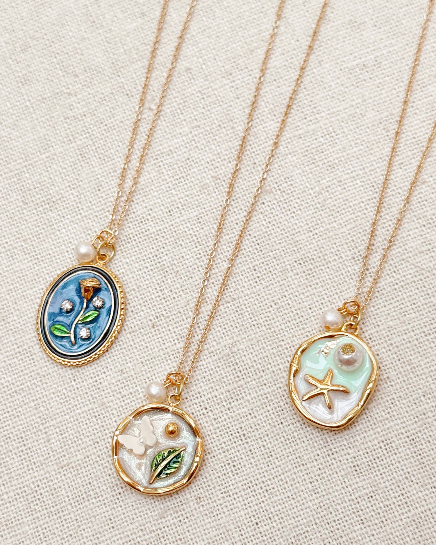 Gracie Rose Designs – wholesale Pendant/charm necklace – Starfish & Pearl Beach Charm Gold Necklace2