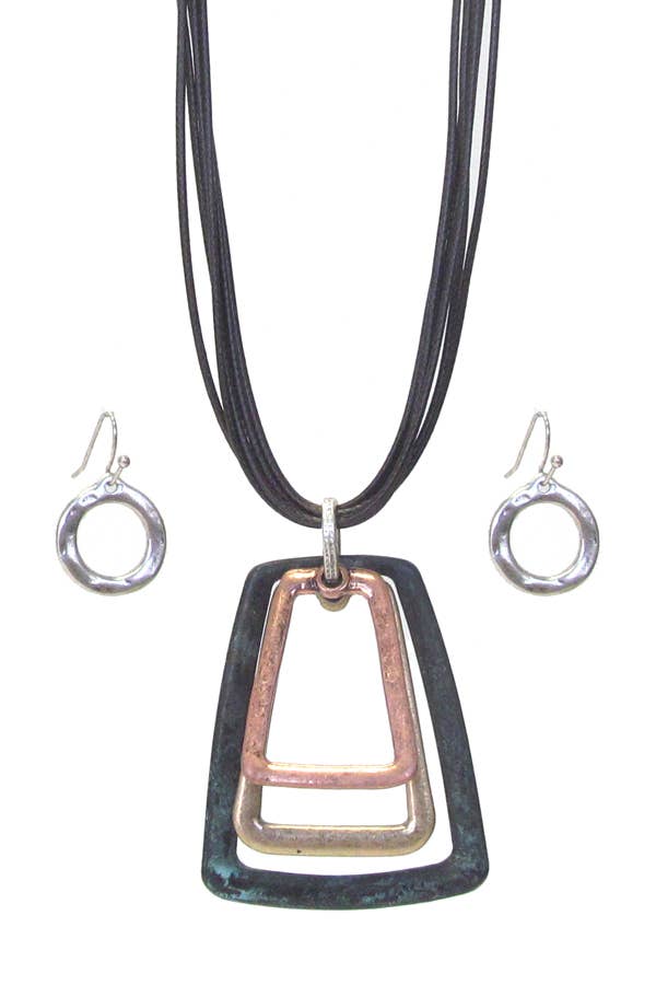 Jewelry Max - Wholesale Jewelry Set - ( M181 ) TRIPLE PENDANT CORD NECKLACE SET