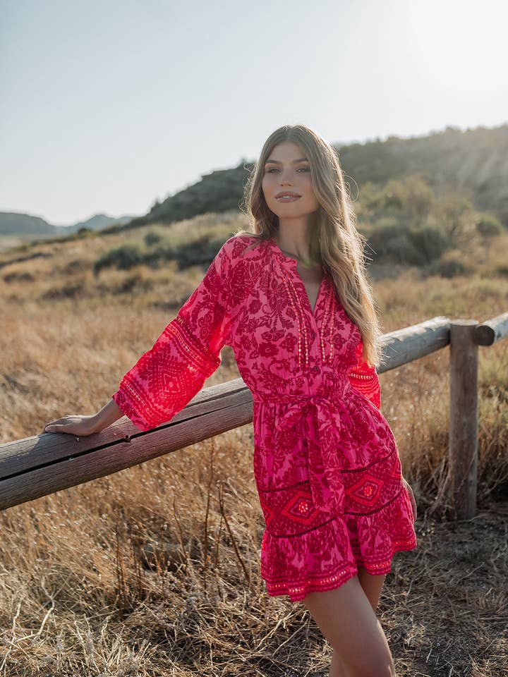 SAMOA-KORTE-JURK voor wholesale door Piti Cuiti