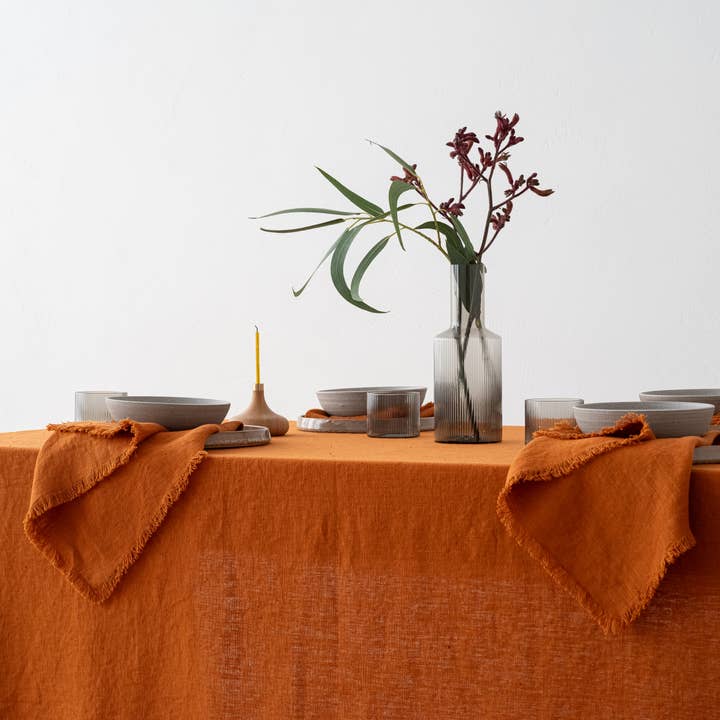 LinenMe - Vente Nappes - Nappe en lin Cinnamon Terra Fringe4