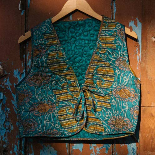 Melissa Silk Reversible Waistcoat L - 074 for wholesale by Pink Lemons Ltd