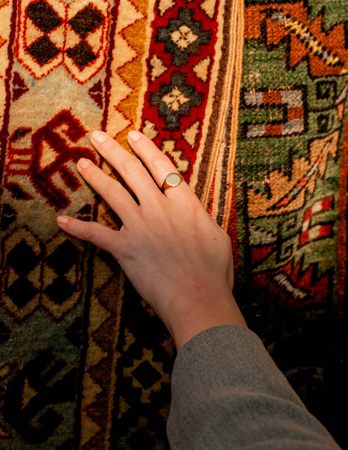 Nordic Muse - Wholesale Signet Ring - Gold Round Signet Ring, Waterproof2