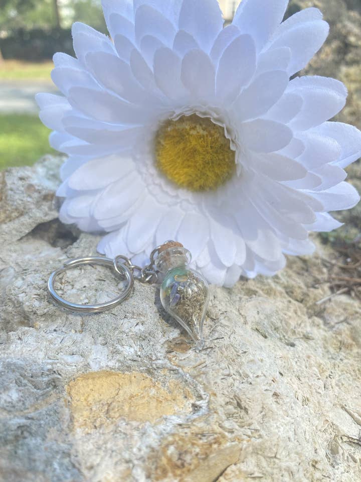 Llavero viajes seguros para venta al por mayor de Megans Mystics