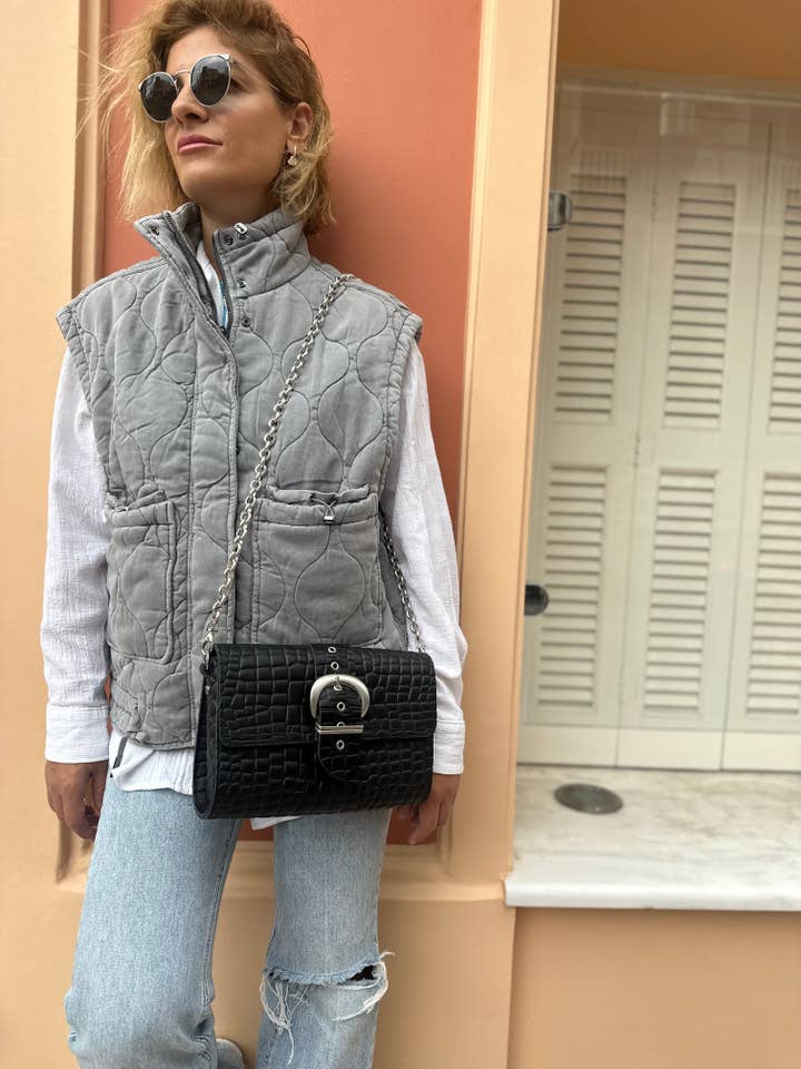 Borsa a tracolla in pelle nera, Borsa a tracolla in pelle Boho, Donna per la vendita all'ingrosso da parte di Christina Christi