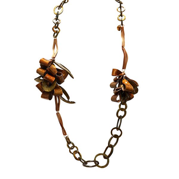 AMORINO SRL - Wholesale Beaded/Pearl Necklace - LONG RESIN NECKLACE WITH RINGS AND CHARMS - FT24184A4812