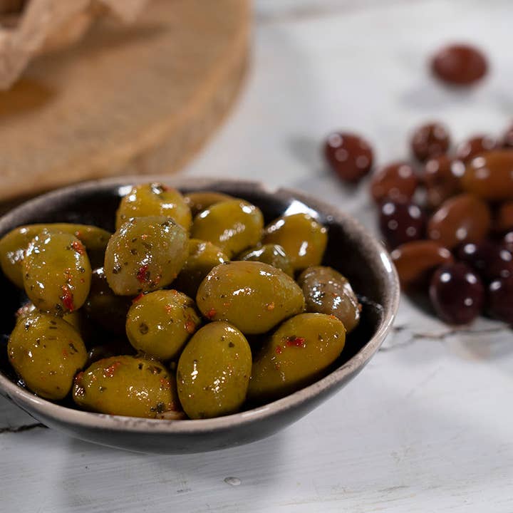 Cantine Giovine Sapori Andriesi S.r.l. - Wholesale Olives - SEASONED LA BELLA DI CERIGNOLA OLIVES