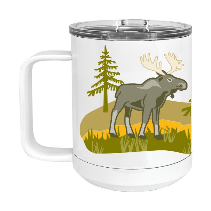 Tasse de camp isolée | Moose Wrap pour la vente par Creative Compass