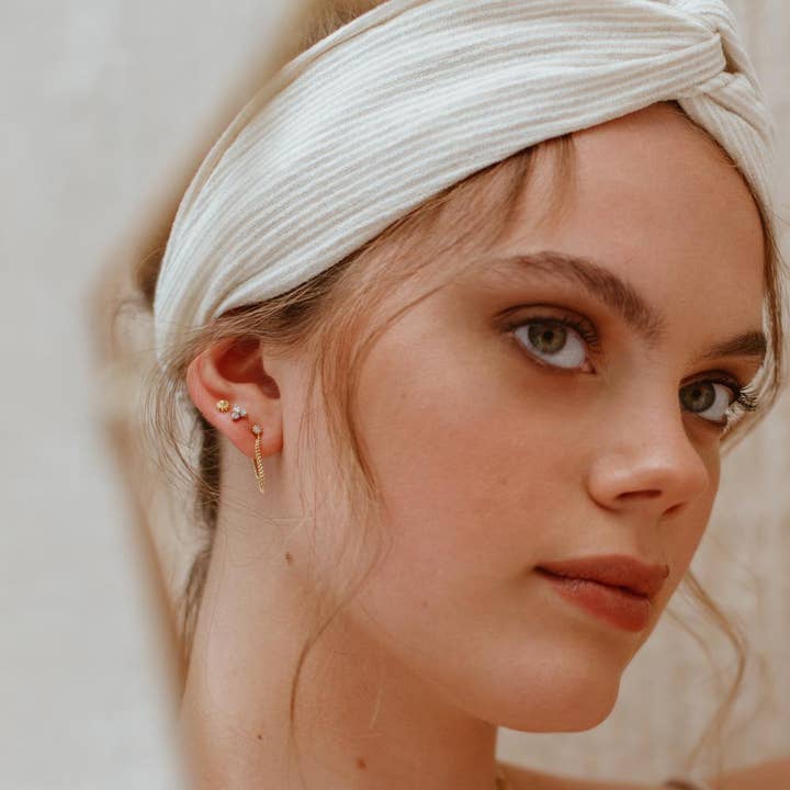 Chaîne double lilas en or pour la vente par My Treasure Hunts