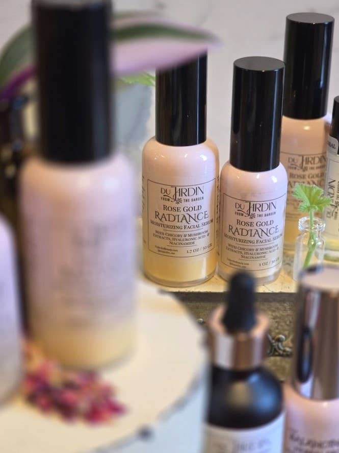 Du Jardin Beauty - Wholesale Facial Serum/Concentrate - Rose Gold Radiance Moisturizing Serum1