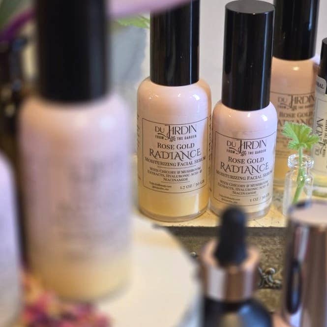 Du Jardin Beauty - Wholesale Facial Serum/Concentrate - Rose Gold Radiance Moisturizing Serum1