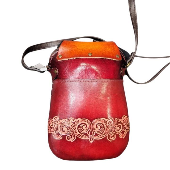 Sunflower Handmade leather inc - Vendita all'ingrosso Tracolla - Donna - Borsa a tracolla rettangolare in pelle fatta a mano con farfalla per telefono.7