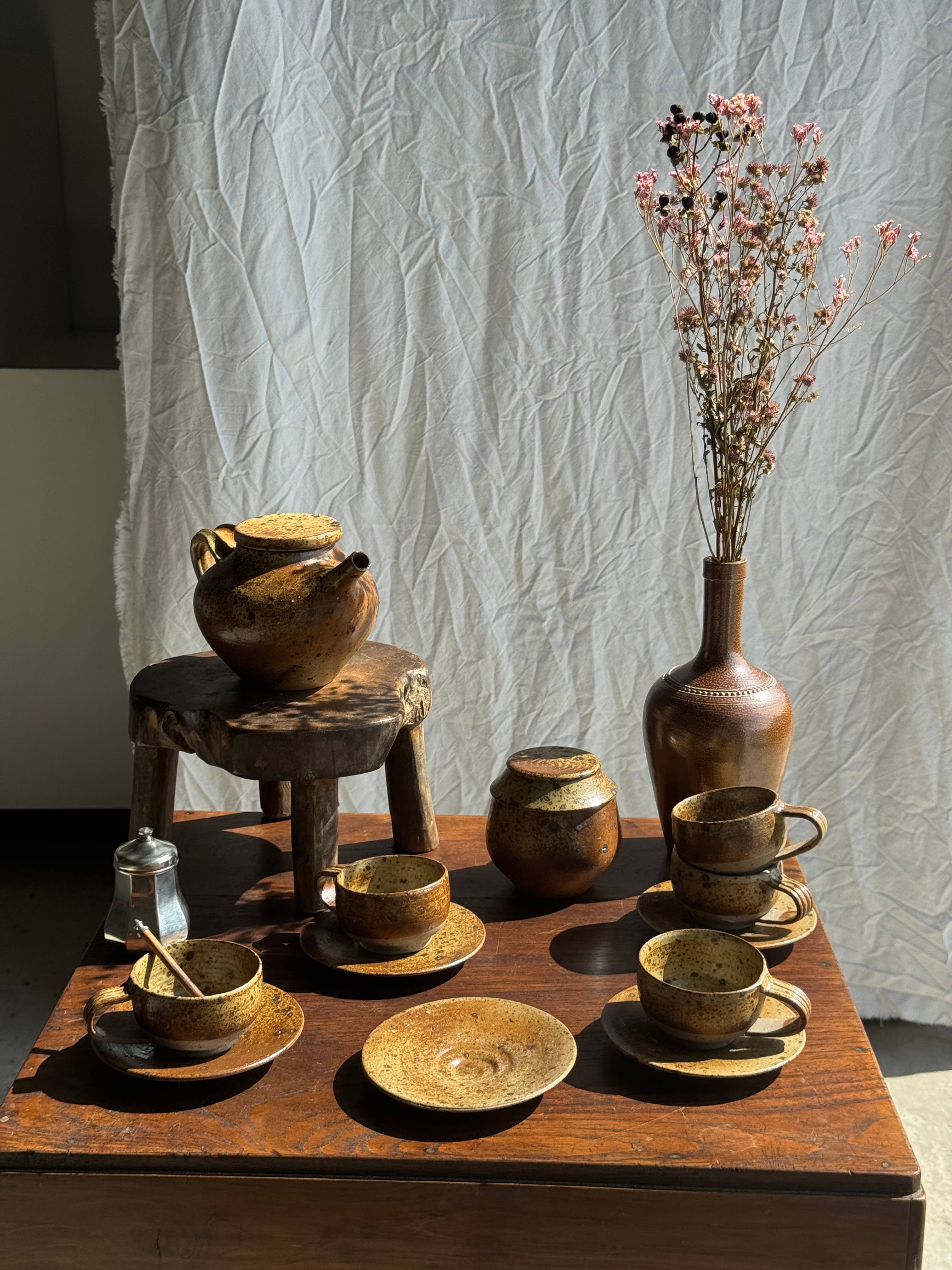 brown Small stoneware tea set with teapot, cups, sugar bowl for wholesale on Faire30