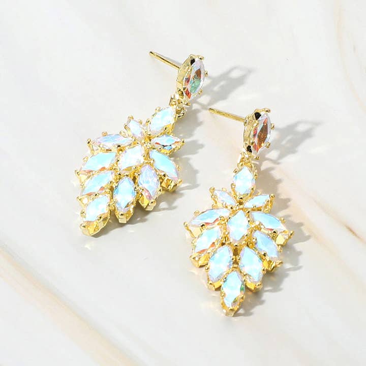 Sensibling Corp. - Vente Boucles d'oreilles pendantes - Boucles d'oreilles pendantes de soirée avec grappe de pierres CZ marquise