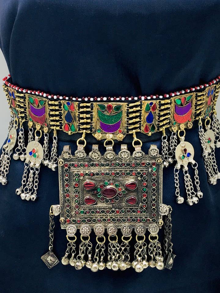 Vintage-Kuchi-Gürtel, handgefertigter Bauchgürtel mit baumelnden Münzen für den Großhandel von vintarust