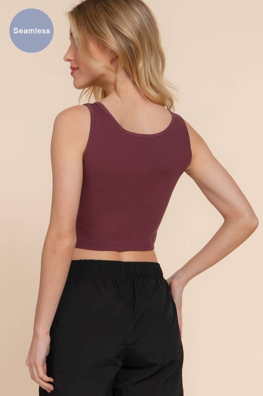 Active Basic | Active USA – Großhandel Strickoberteil – Damen – Rundhalsausschnitt mit BH-Cup Nahtloses Rippshirt7