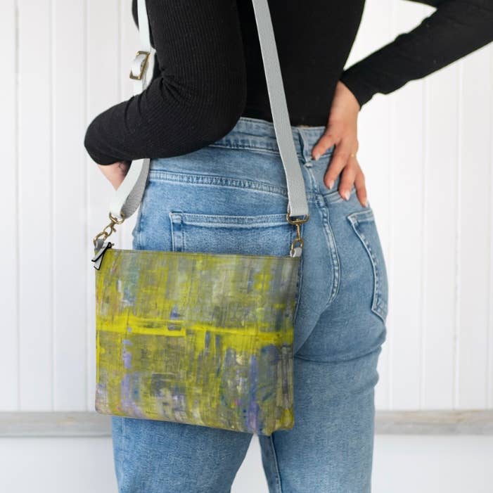 Delisch Jewelry & Accessories - Wholesale Crossbody Bag - Women's - LEMON PEWTER CROSSBODY HANDBAG1