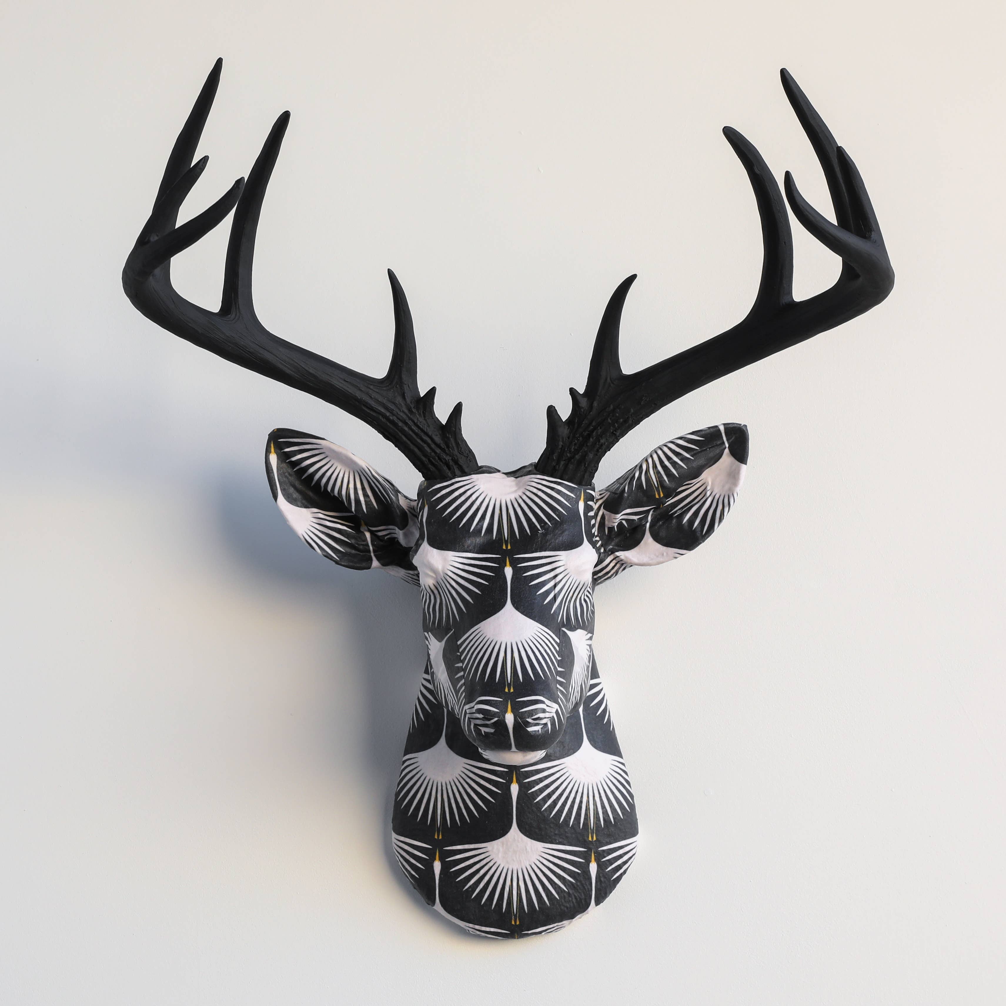 Near and Deer – Engroshandel 3D-vægkunst – Stofhjortehoved - Dusinvis af mønstervalg!58