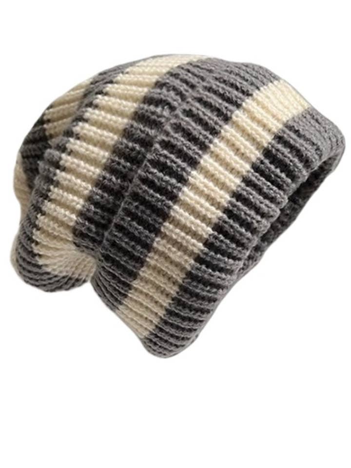 Haila - Vinterrandig stickad mössa för kvinnor för wholesale av Funkyrel® Atzbranding Limited