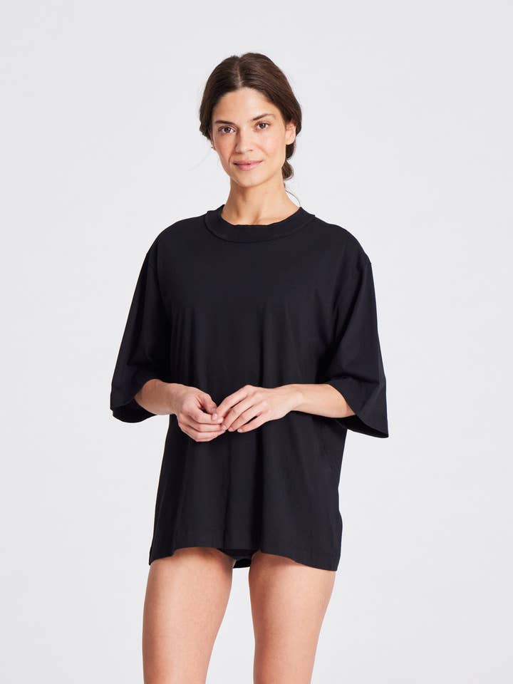 T-shirt oversize Maya GOTS 243975 - Noir pour la vente par gai-lisva
