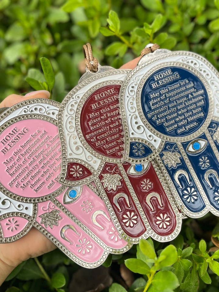 Ciondolo protettivo Hamsa Evil Eye blu/rosso per la vendita all'ingrosso da parte di A&S Mezuzot