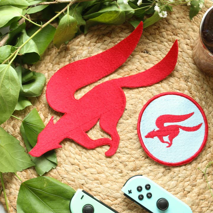 Star Fox Jacket Iron-On Patches | 10" x 5" and 4" x 4" for wholesale by Mamukeeto