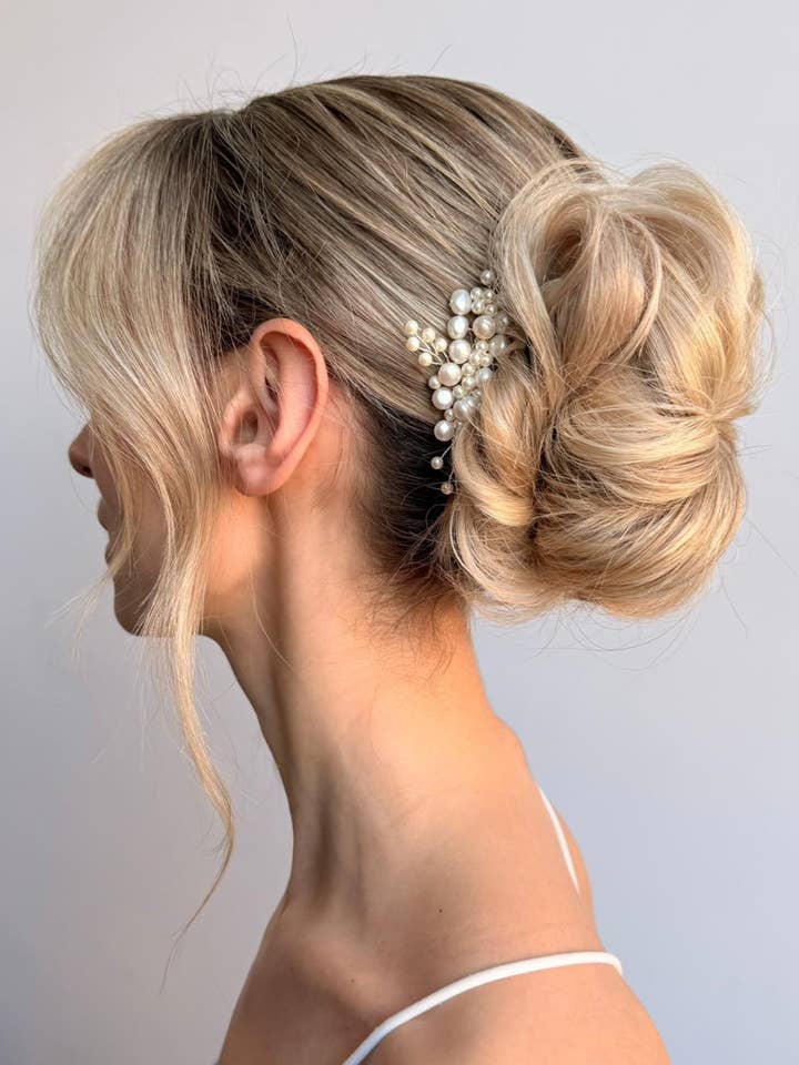 Izabella Haircomb Silver - bridal hair jewelry for wholesale by SallyJaneBridal