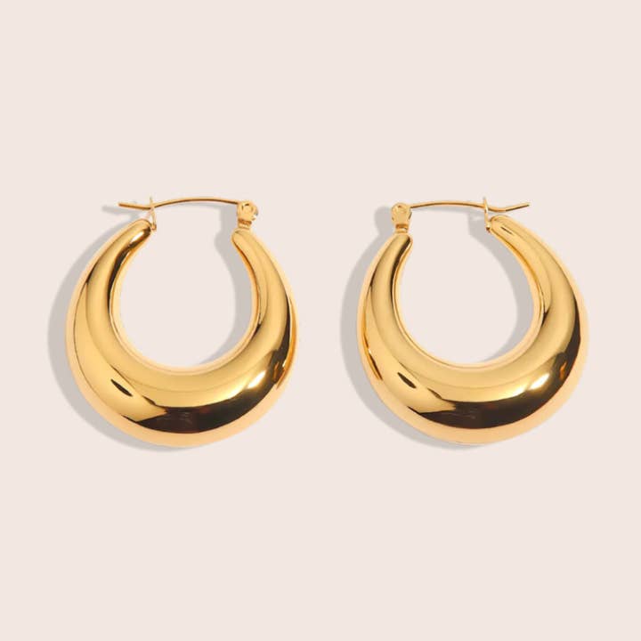 Die Keke Hoops für den Großhandel von ADAE Jewelry