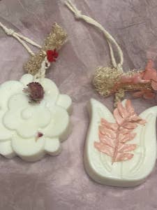 Scented garland/pebble for laundry for wholesale by Les bougies de ma Tribu