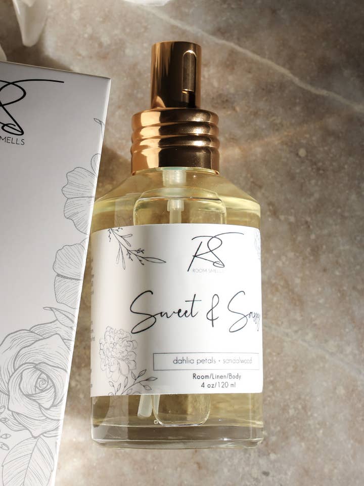 Sweet & Sassy - Spray Everywhere da 4 oz per la vendita all'ingrosso da parte di RoomSmells