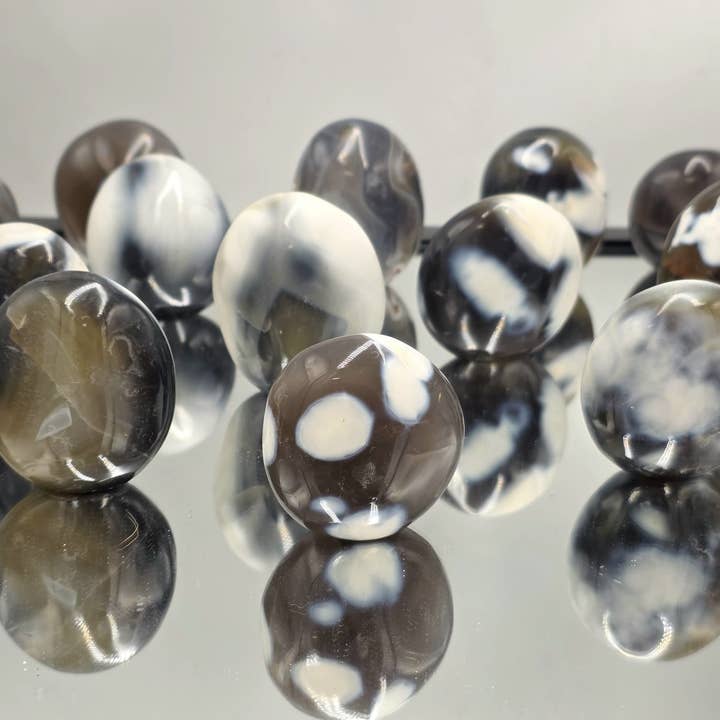 Distinction Crystals - Wholesale Spiritual Stone/Crystal - Mini Orca Agate Crystal Freeforms3