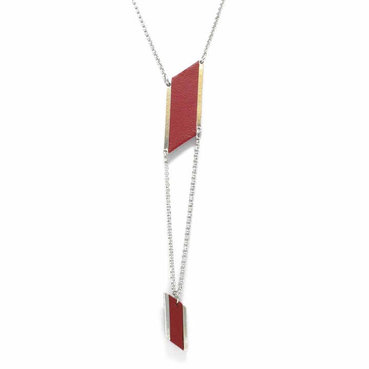 Halsketting met dubbele diamantfunctie en leren inleg rood voor wholesale door Sobo & Co Jewellery