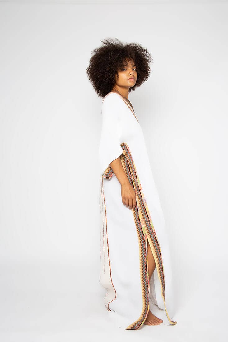 Omni Collection – wholesale Kaftan - Dam – Kaftanklänning med afrikanskt mönster och öppen rygg10