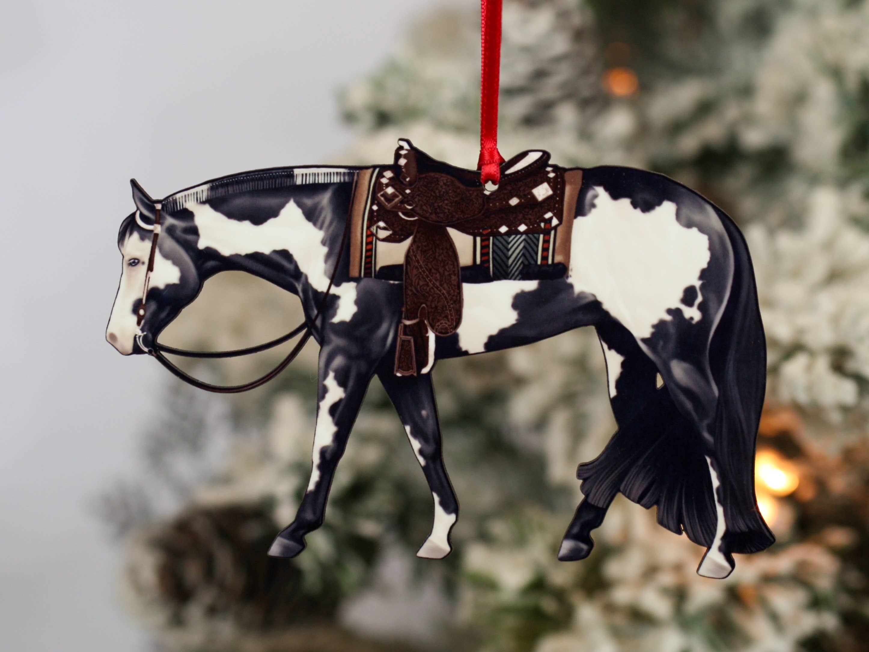 Classy Equine - Wholesale Ornament - Black Tobiano Western Pleasure Horse Ornament - Paint Horse0