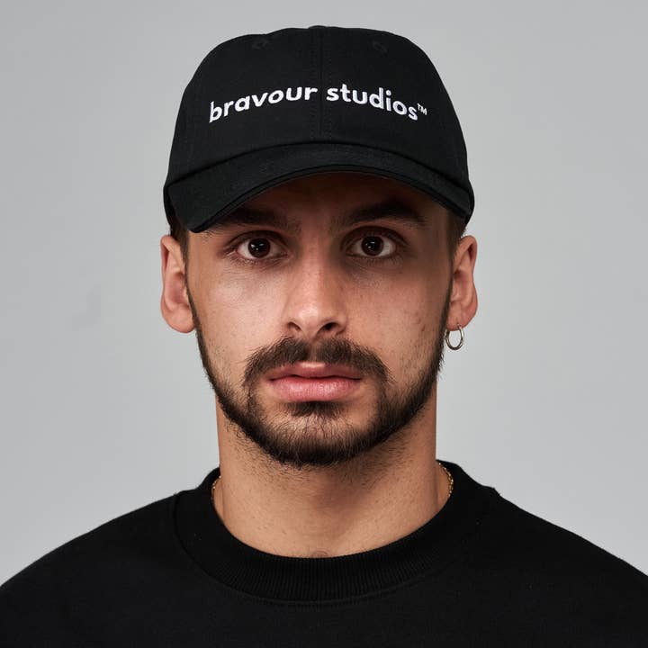 bravour studios – wholesale Baseball cap – Unisex – bravour studios Essential Dad Cap Black2