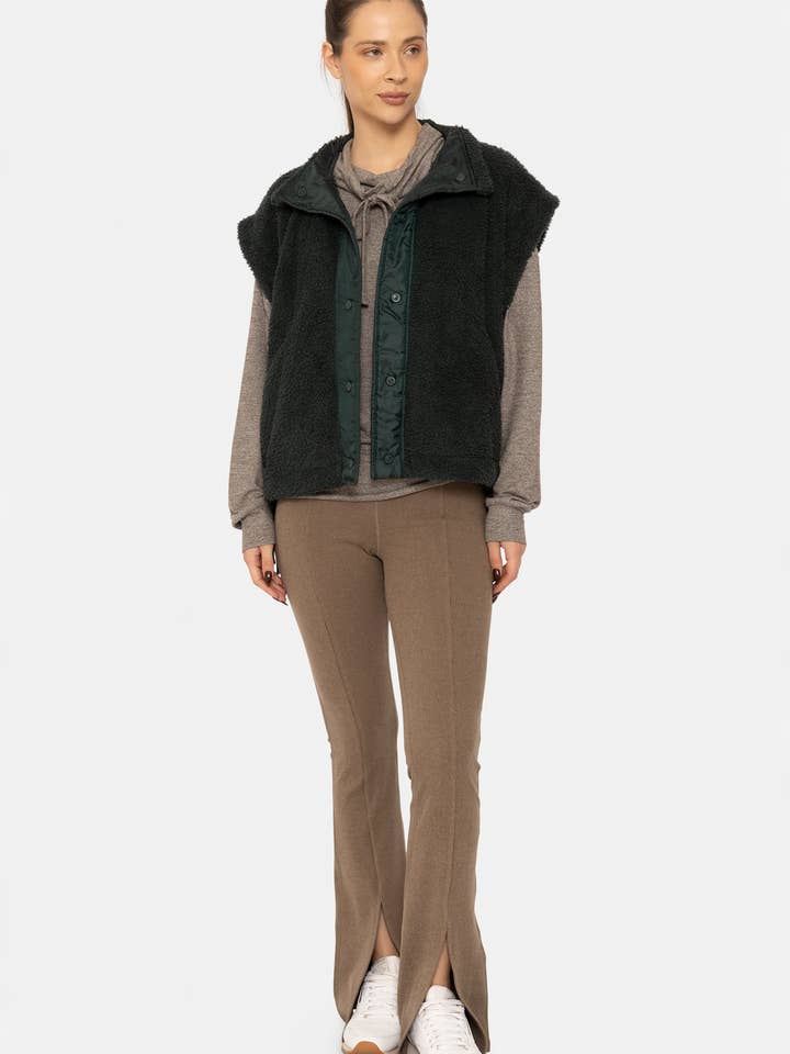 Mono B - Wholesale Outerwear Vest - Women's - Cozy Sherpa Snap Vest