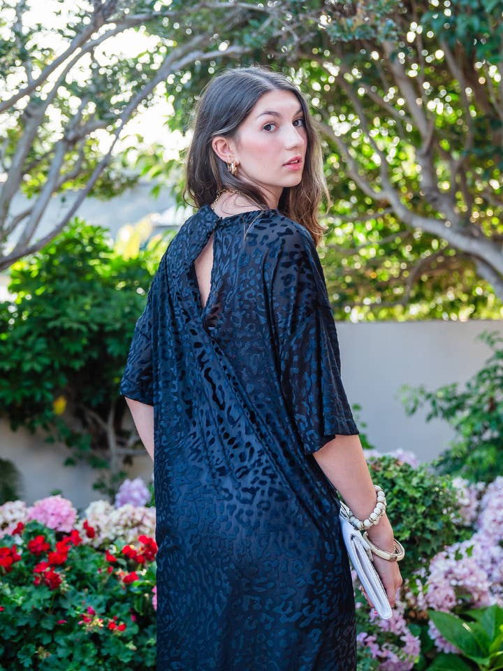 Jennafer Grace - Vente Tunique – femme - Tunique Of The Night à ourlet fendu11