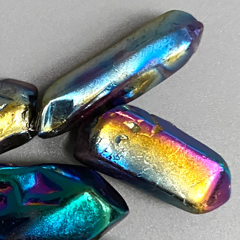 VIE – wholesale Spiritual stone/crystal – Electroplated Quartz Points, 2-3cm, Single14